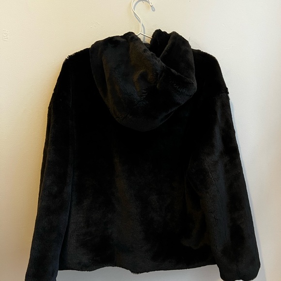 Zara fun fur Teddy hooded jacket size S black - Picture 3 of 10